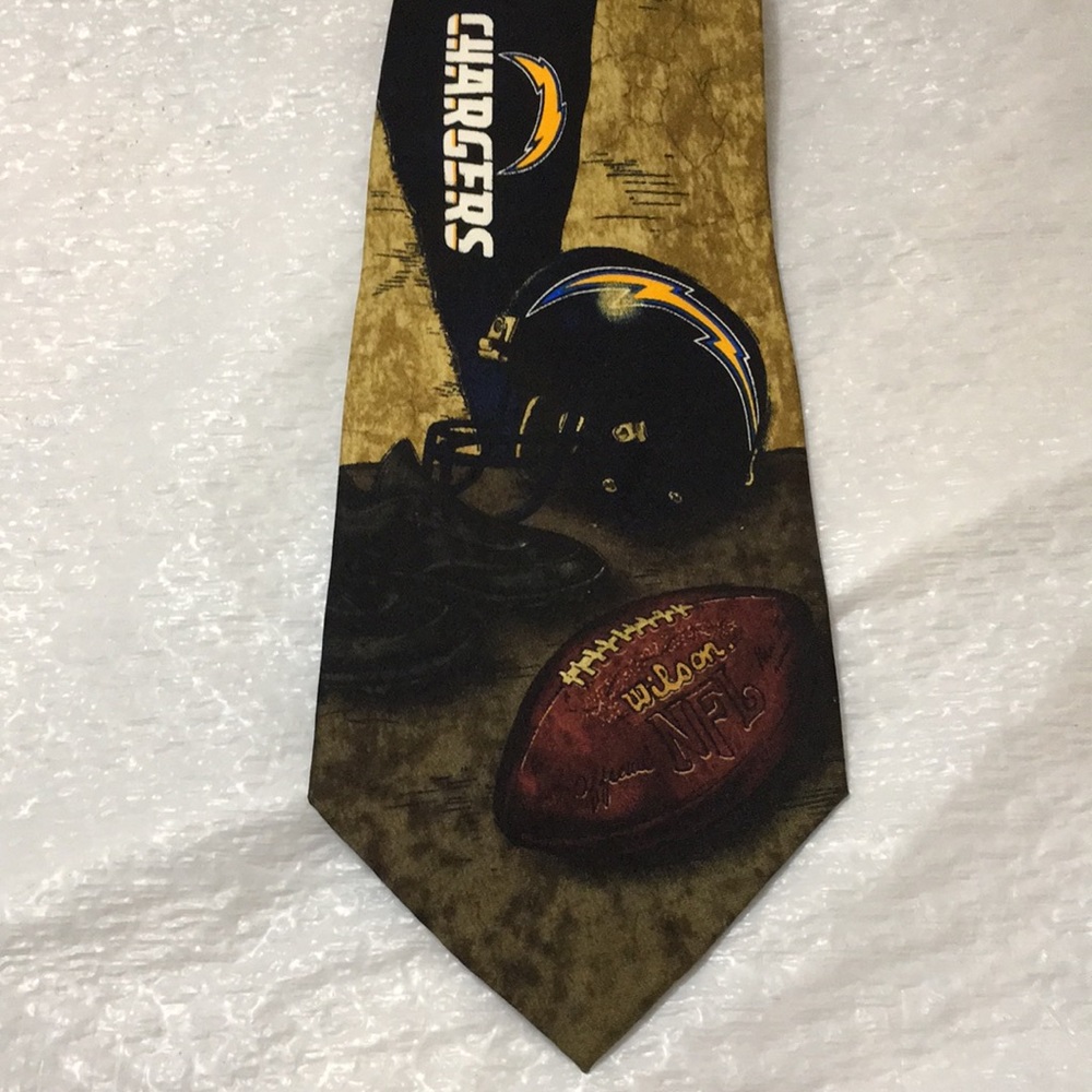 NFL (Los Angeles Chargers) - Vintage Style Necktie